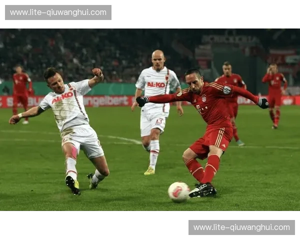 德甲冰与火之歌：奥格斯堡的钢铁防线能否阻挡法兰克福的雄鹰之志？